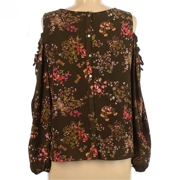 Lauren Conrad army green cold shoulder floral top size XS - Picture 3 of 7